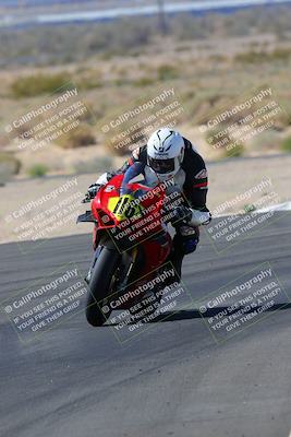 media/Mar-26-2023-CVMA (Sun) [[318ada6d46]]/Race 3 Amateur Supersport Open (Holeshot)/